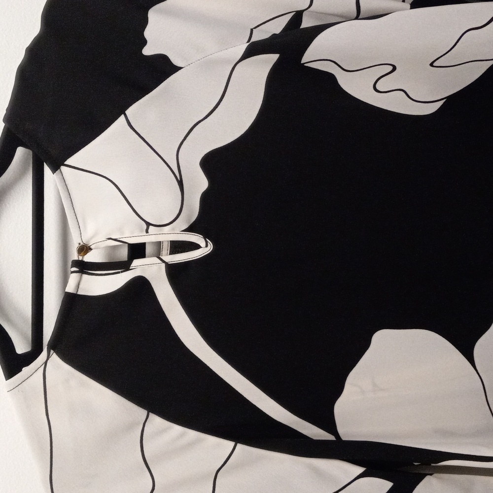 Blouse - Picture 6 of 6